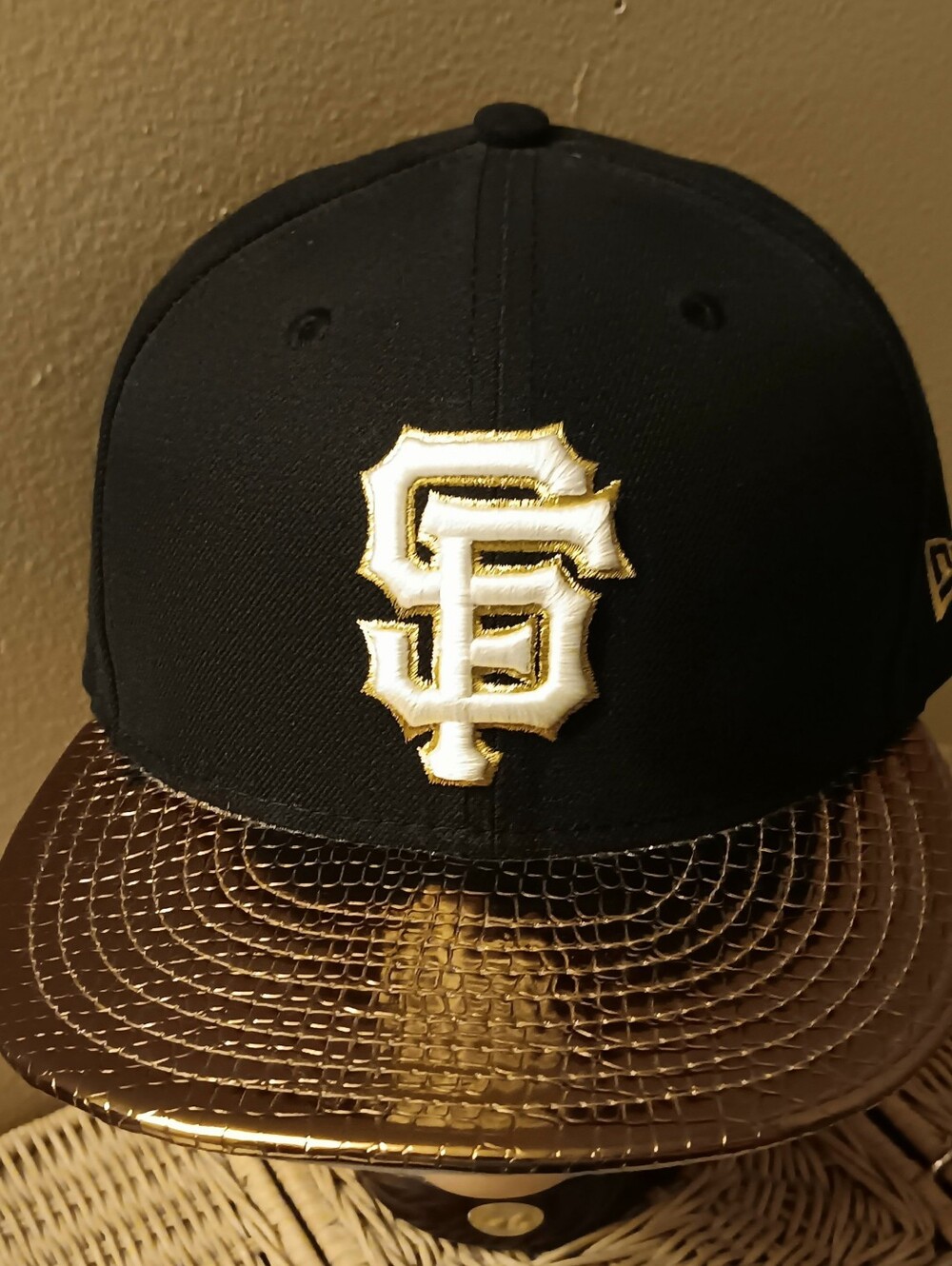 San Francisco Giants Gold Baseball Cap Bling Blang Hat fitted 7 3/8 New Era